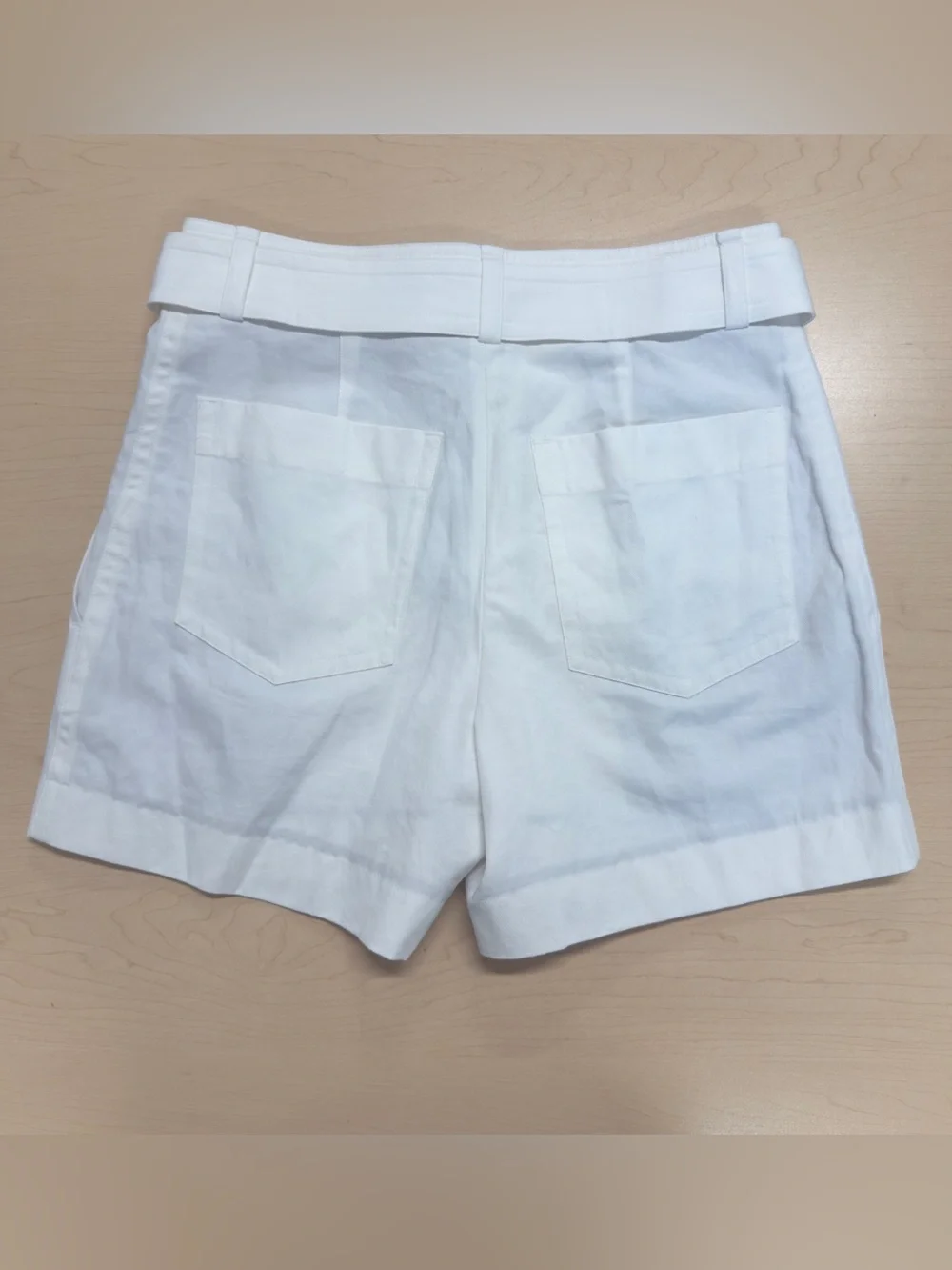 Vince White Belted Cotton Linen Blend Pleated Shorts Size 10